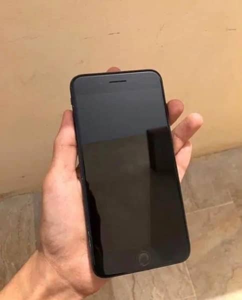 iPhone 7 Plus 256gb Pta Approved 5