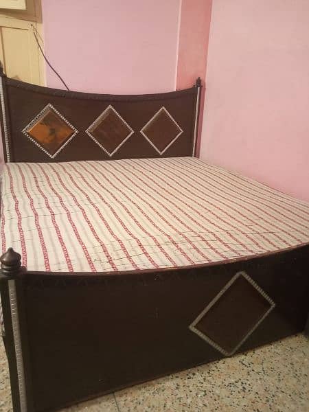 KING SIZE BED 8