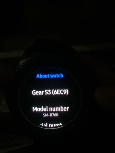 samsung gear s3 frontier with extra straps 4
