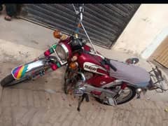 Yamaha 81 model Multan number all ok new garari new zero Piston ingen