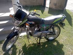 I want to sell my Honda deluxe engine ok desk break no accident frame
