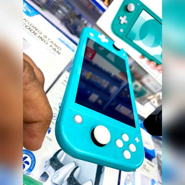 Nintendo Switch Lite 1