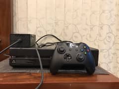 xbox one 1tb almost new price is negotiable 0