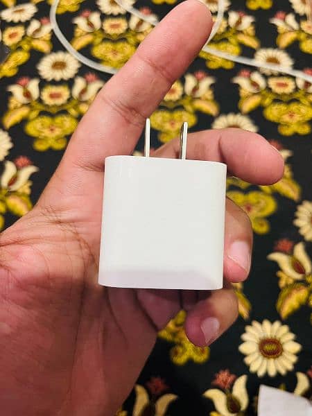 iphone fast charger 20 watts with cable 0