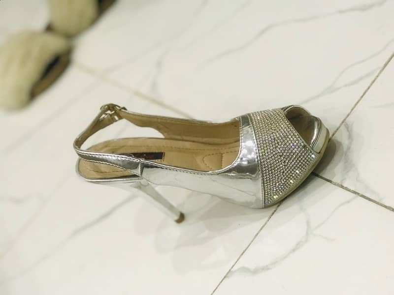 Clive Brand Formal Bridal silver heel shoes 4