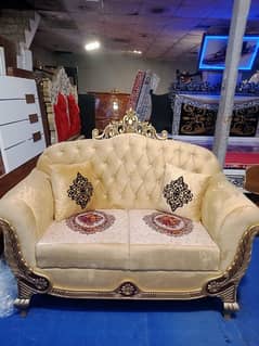 Taj wala sofa