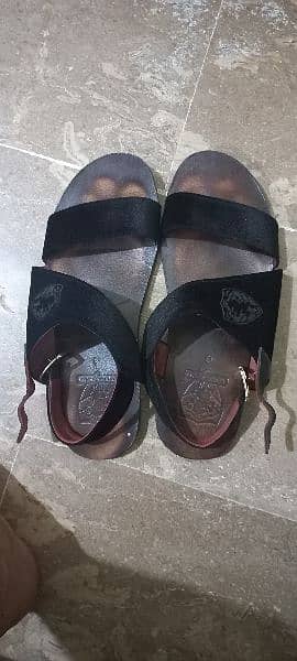 men logos original sandle 3