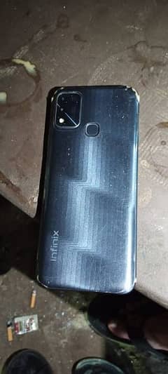 Infinix Hot 11 Play 4/64 10/9 Condition With Complete Box