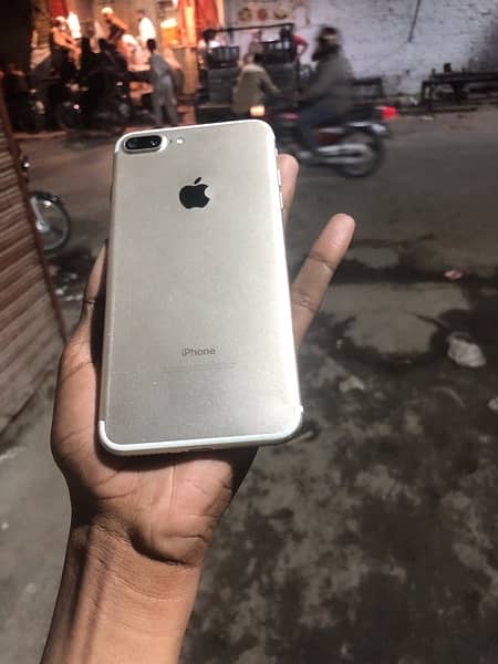 i phone 7 plus offical pta approved All ok 4
