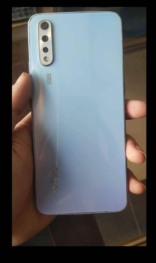 Vivo s1 4/128 argent sell 1