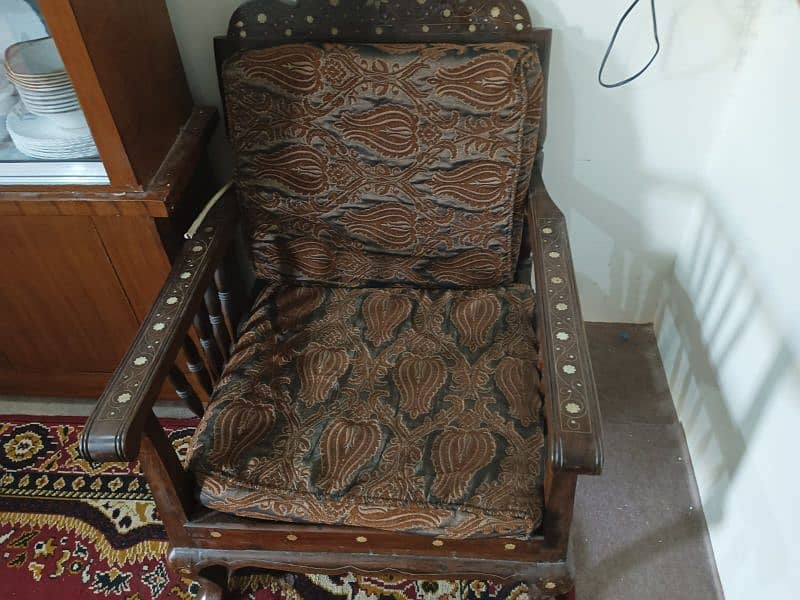 sofa lakri wood 1