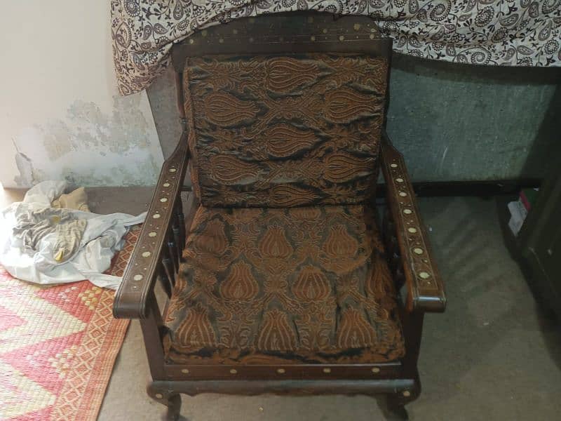 sofa lakri wood 2