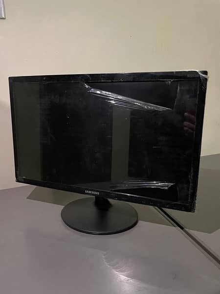 Samsung lcd 22 inch with hdmi port 1