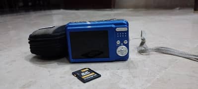 Fujifilm Digital camera for sale with it's pouch and S. D card