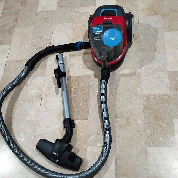 Philips Vacuum Cleaner - Used (2-3 Months) 1