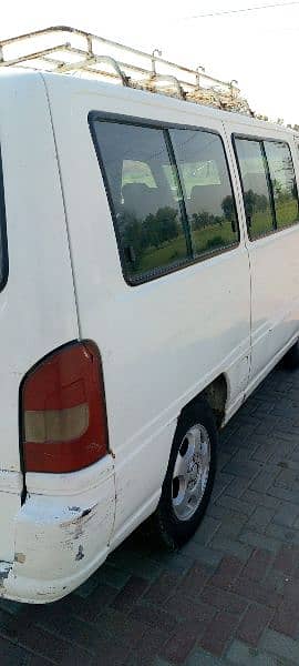 marcdies hiace 8