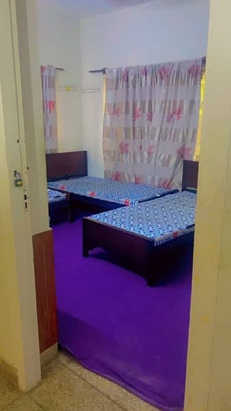 Girls Hostel Available for NOA/Csps Student and job Holder G-10 Markaz 4