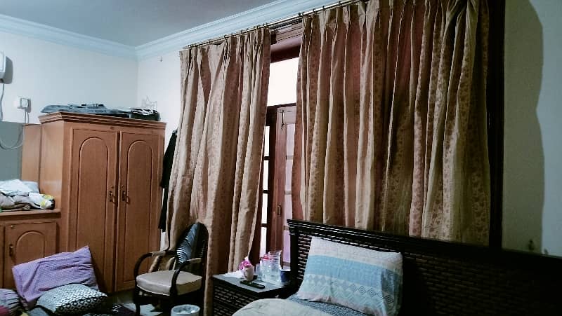House Available For Sale In Habibullah Colony 15