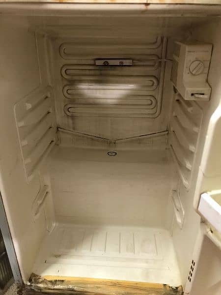 Philips/whirlpool small size Refrigerator for sale condition 10/9 4