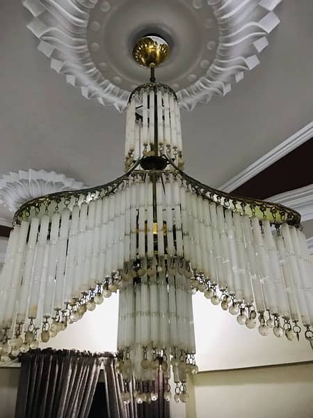 Chandelier 1