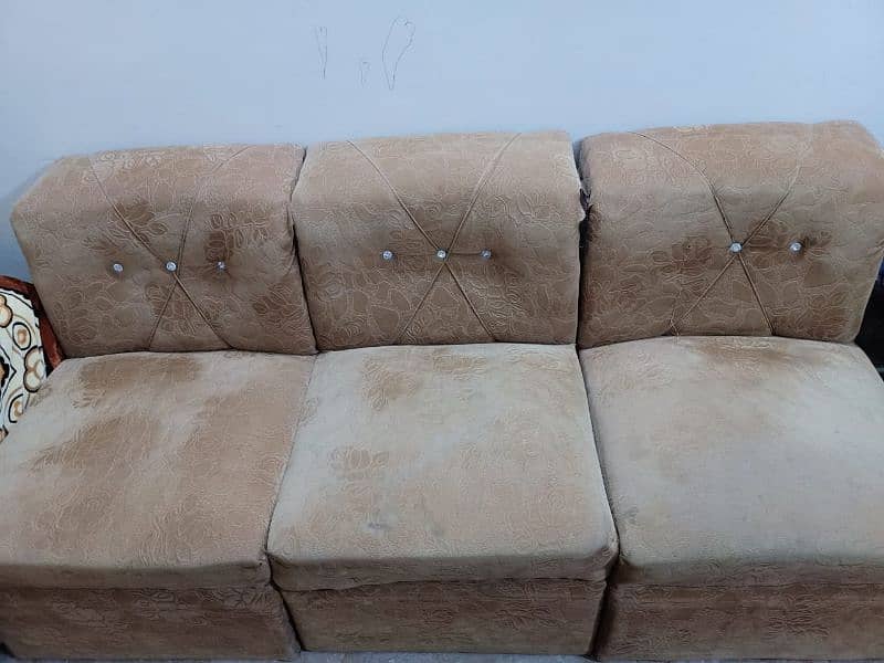 6 seater sofa with side tables 4
