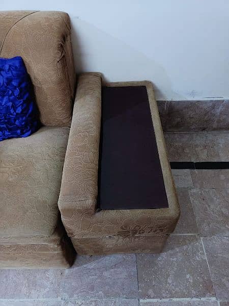 6 seater sofa with side tables 7