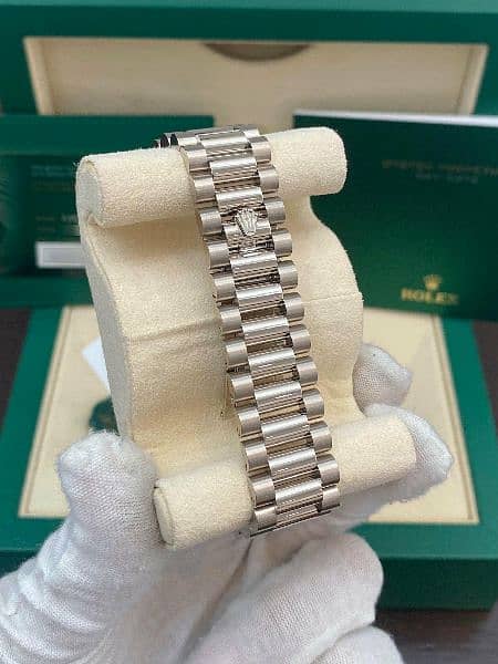 Vintage Watch Buyer | Rolex Cartier Omega Hublot IWC Tag Heuer Rado 6