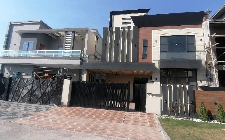 Own A Prime Location House In 10 Marla Citi Housing Society 2