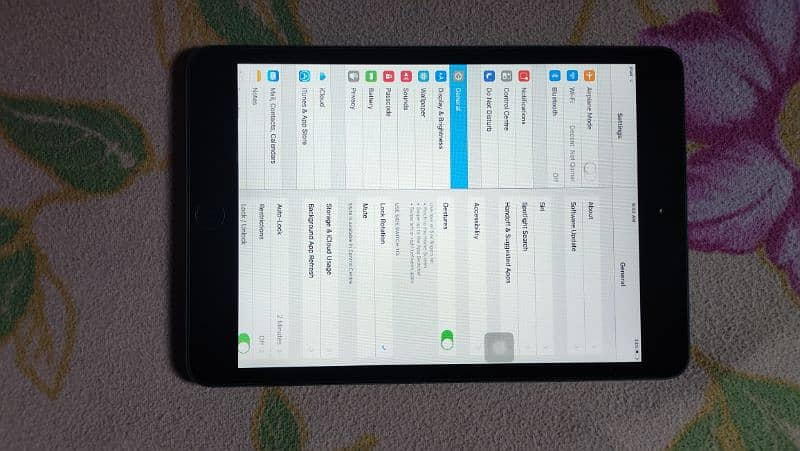 apple iPad mini 16gb 10/10 2