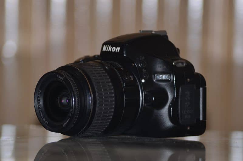 Nikon d5100 with kit lens 1