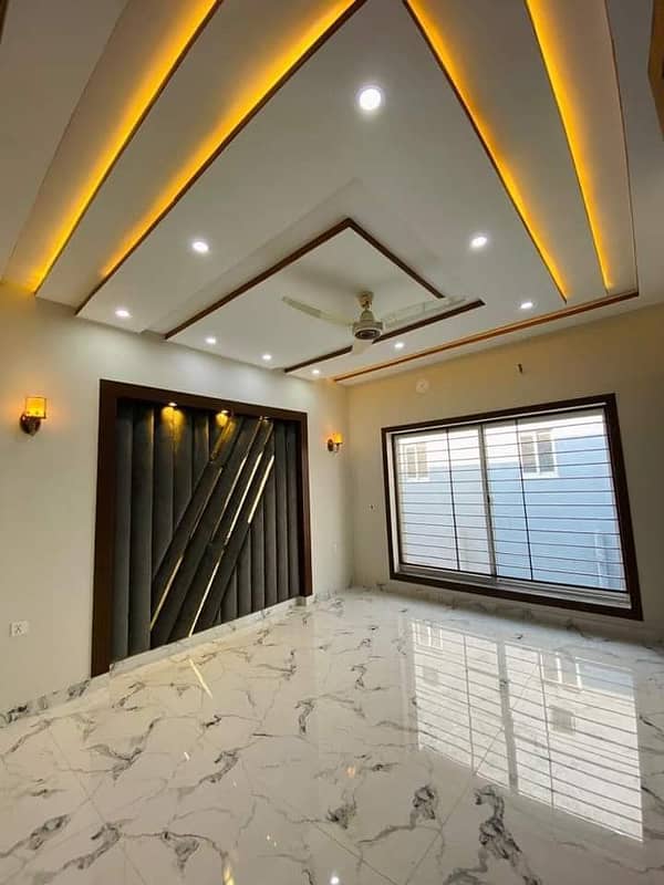 10 Marla Brand New Luxury House Available For Rent In Overseas B Bahria Town Lahore 1