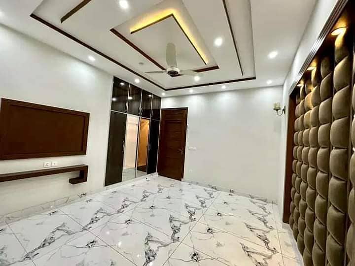 10 Marla Brand New Luxury House Available For Rent In Overseas B Bahria Town Lahore 23