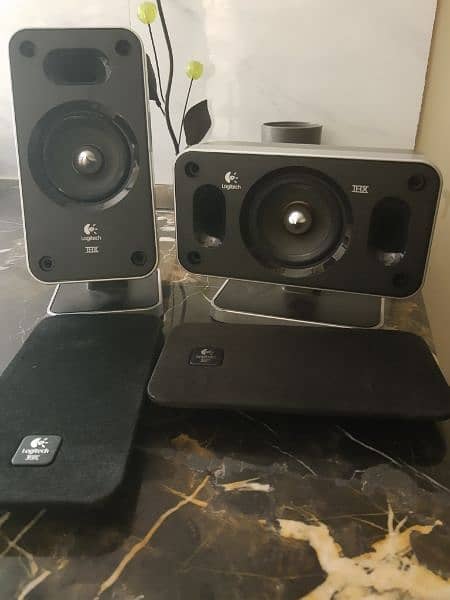 Logitech speakers 2