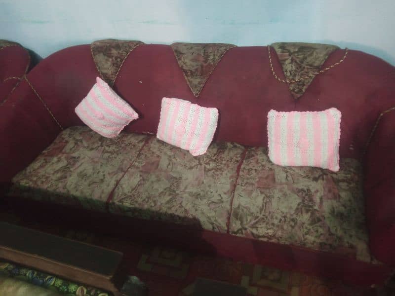05 seafter sofa set for sale in used condition 4