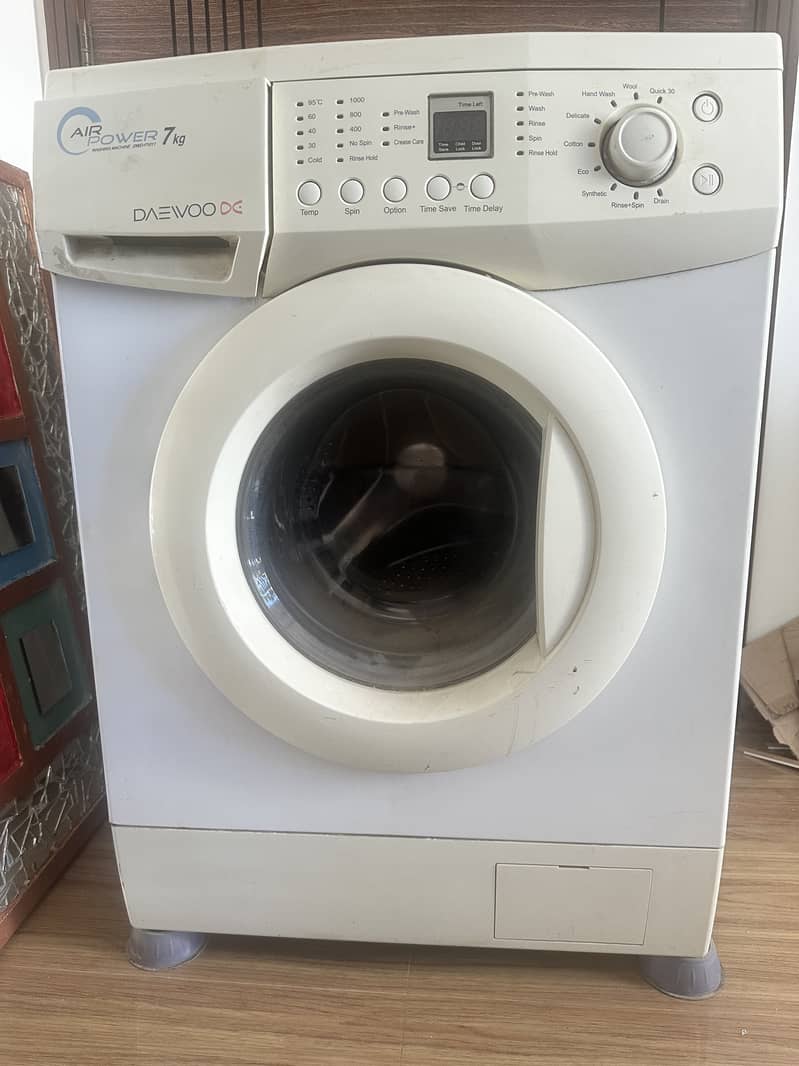 Dawoo Front load Washing Machine 0