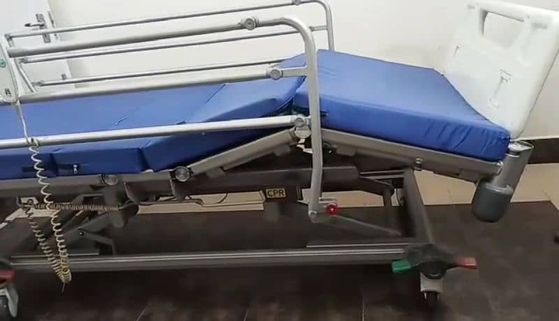 Electronic Medical Bed 0