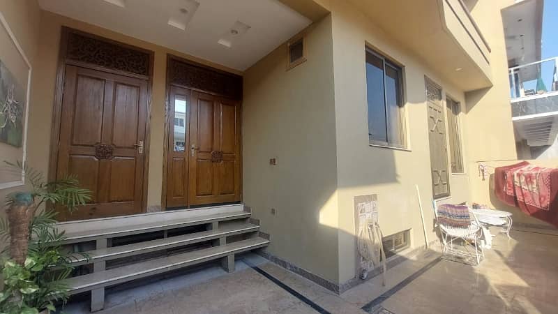 New 7 Marla Triple Storey House For Sale 2
