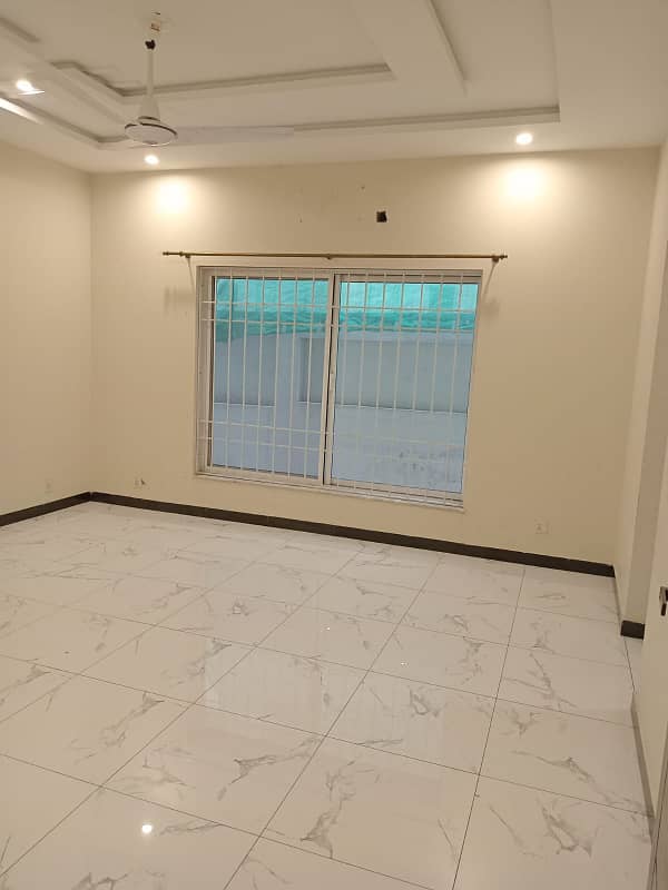 1 KANAL FULL HOUSE FOR RENT IN DHA PHASE 2 ISLAMABAD 4