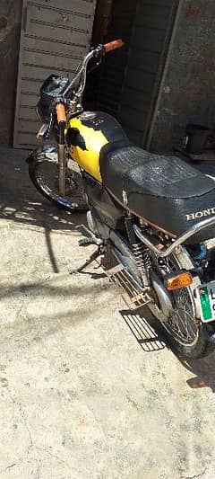 I want to sale my bike . engine wise good condition 0