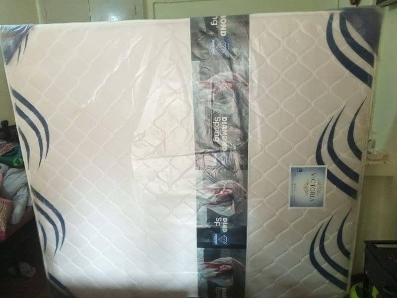 Diamond Supreme King size Spring Mattress 4  urgent Sale 3