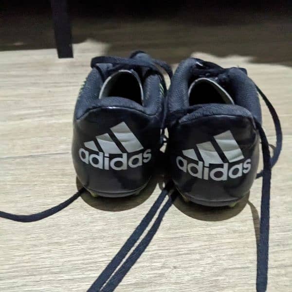Original Adidas Taquiero FG kids size football shoes 3