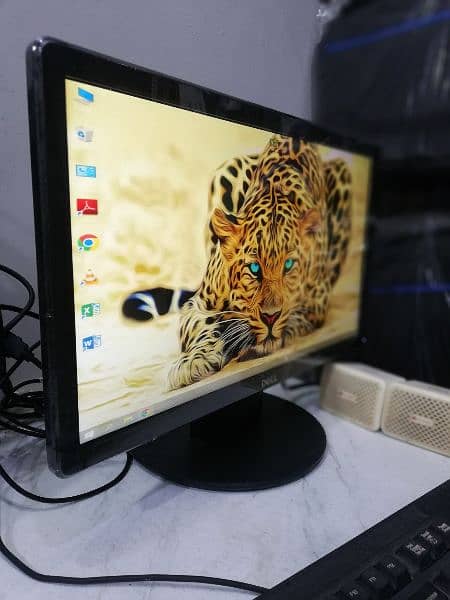 Dell 17 & 20 inches LCD Monitor (A+ UAE Import Stock) 11