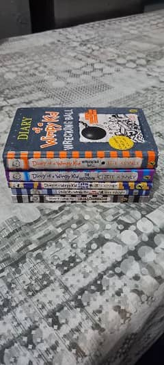 5 books of  Diary of Wimpy Kid