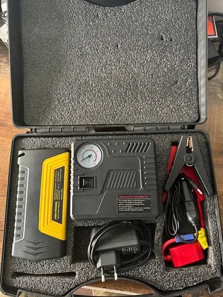 car charger Jump starter with air pump 4