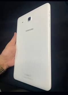 Samsung Tab E 0