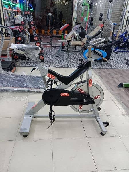 Spin bikes Gym Cycles 0