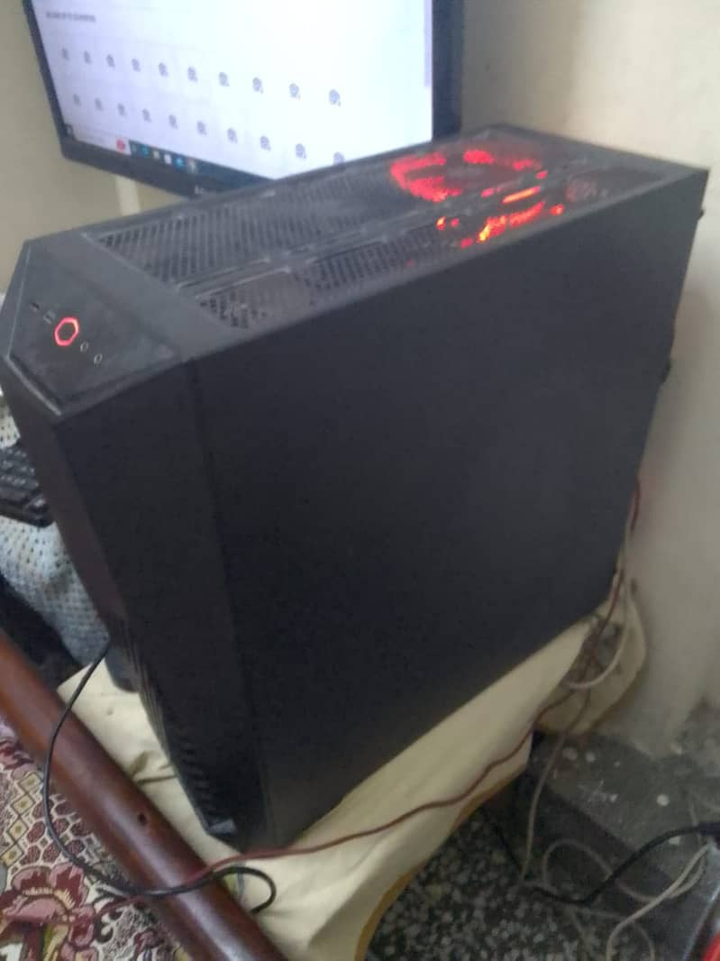 gaming pc core i7 3770 with 24inc lcd monitor 2