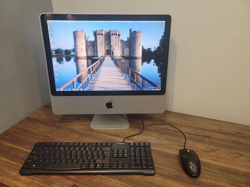 Apple iMac All in 1 with Windows 1