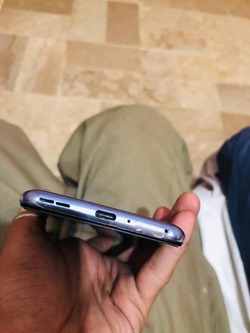 OnePlus 9 country locked 128gb 4