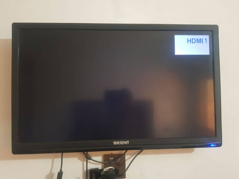Orient LED 32 inch with box 2